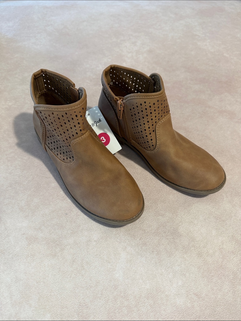 Cat & Jack Kids Tan Perforated Ankle Boots • size 3